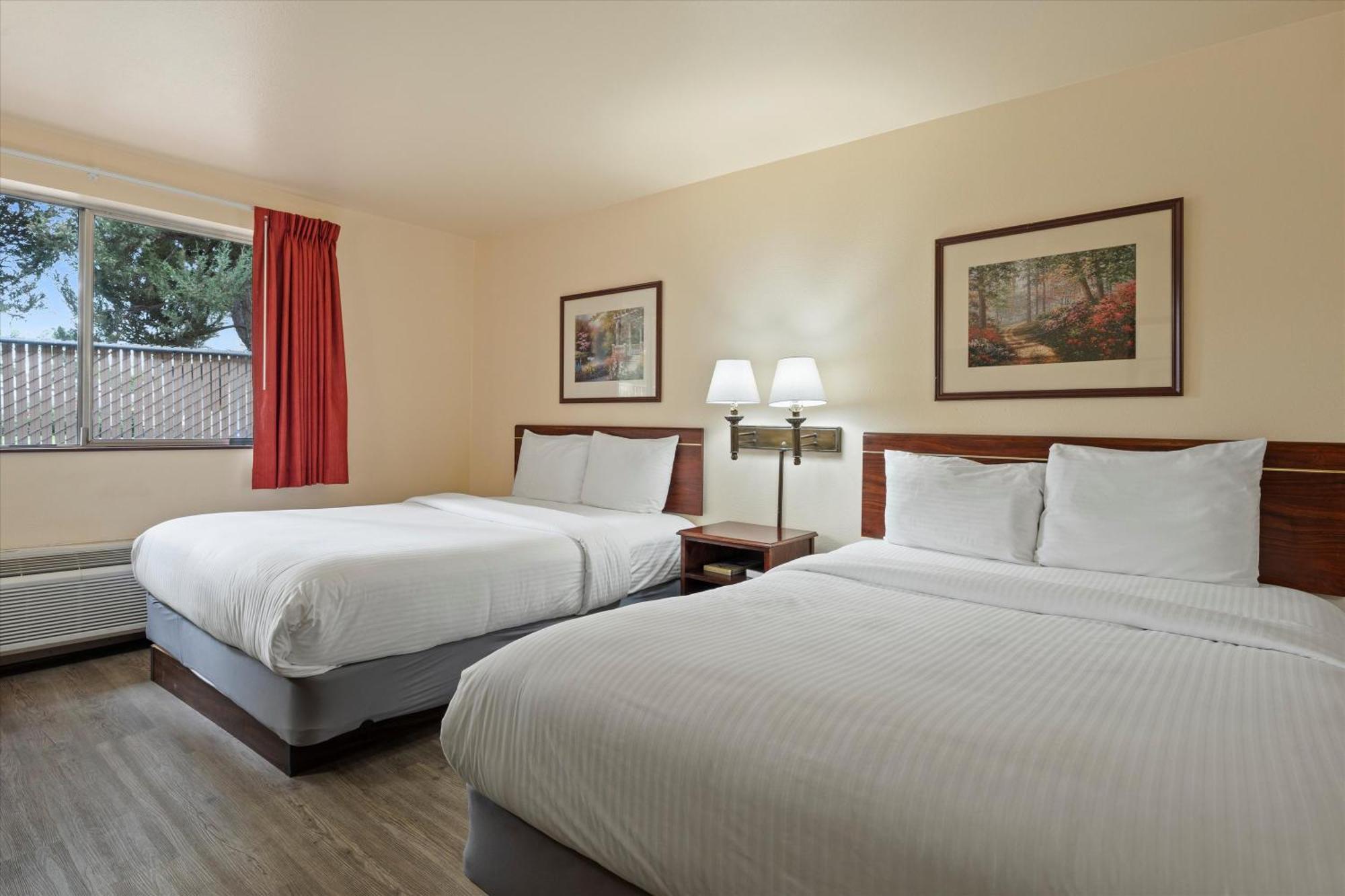 Quincy Inn And Suites Dış mekan fotoğraf