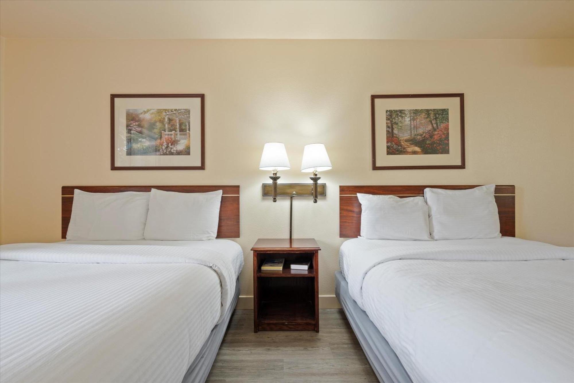 Quincy Inn And Suites Dış mekan fotoğraf