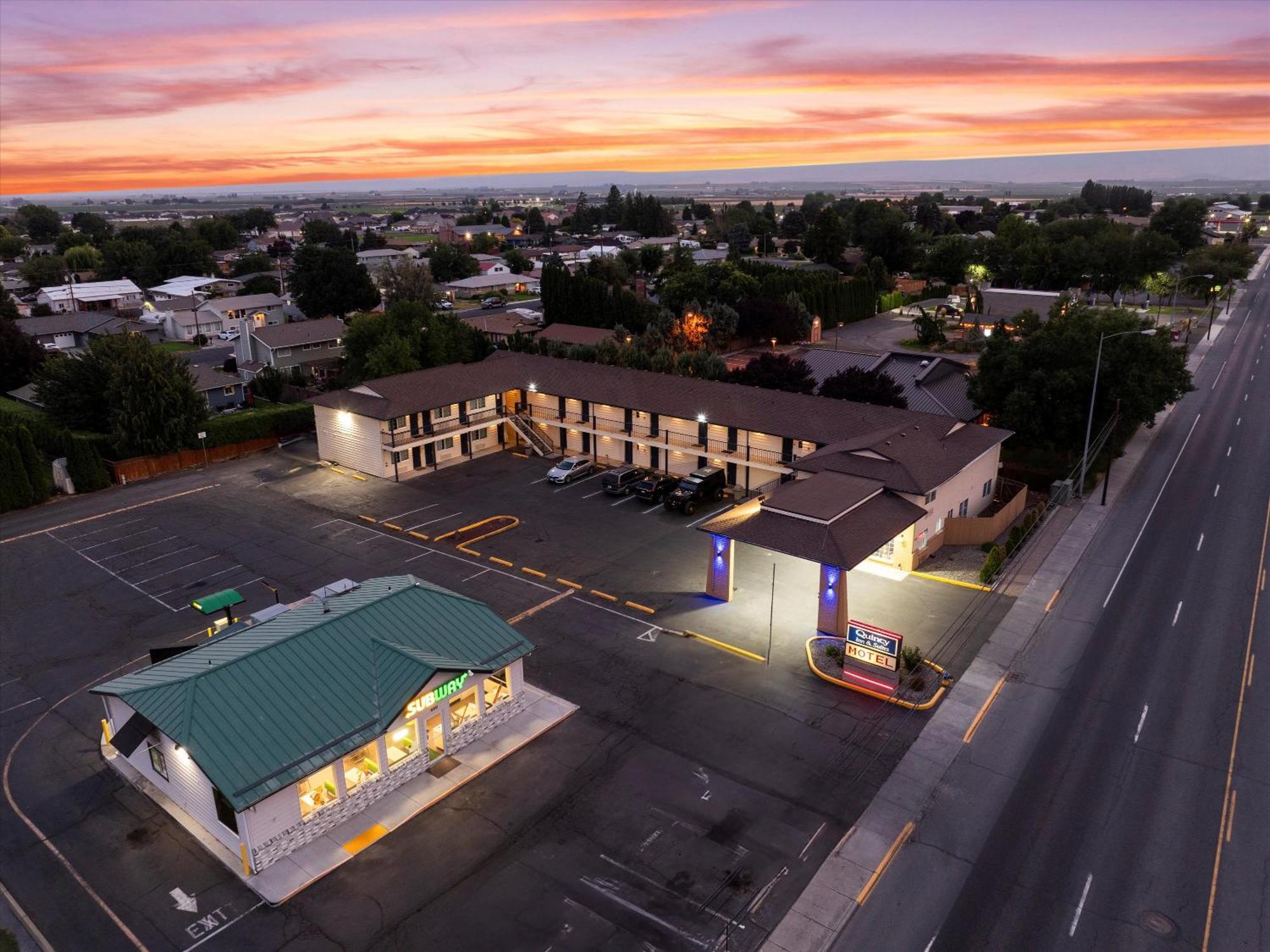 Quincy Inn And Suites Dış mekan fotoğraf