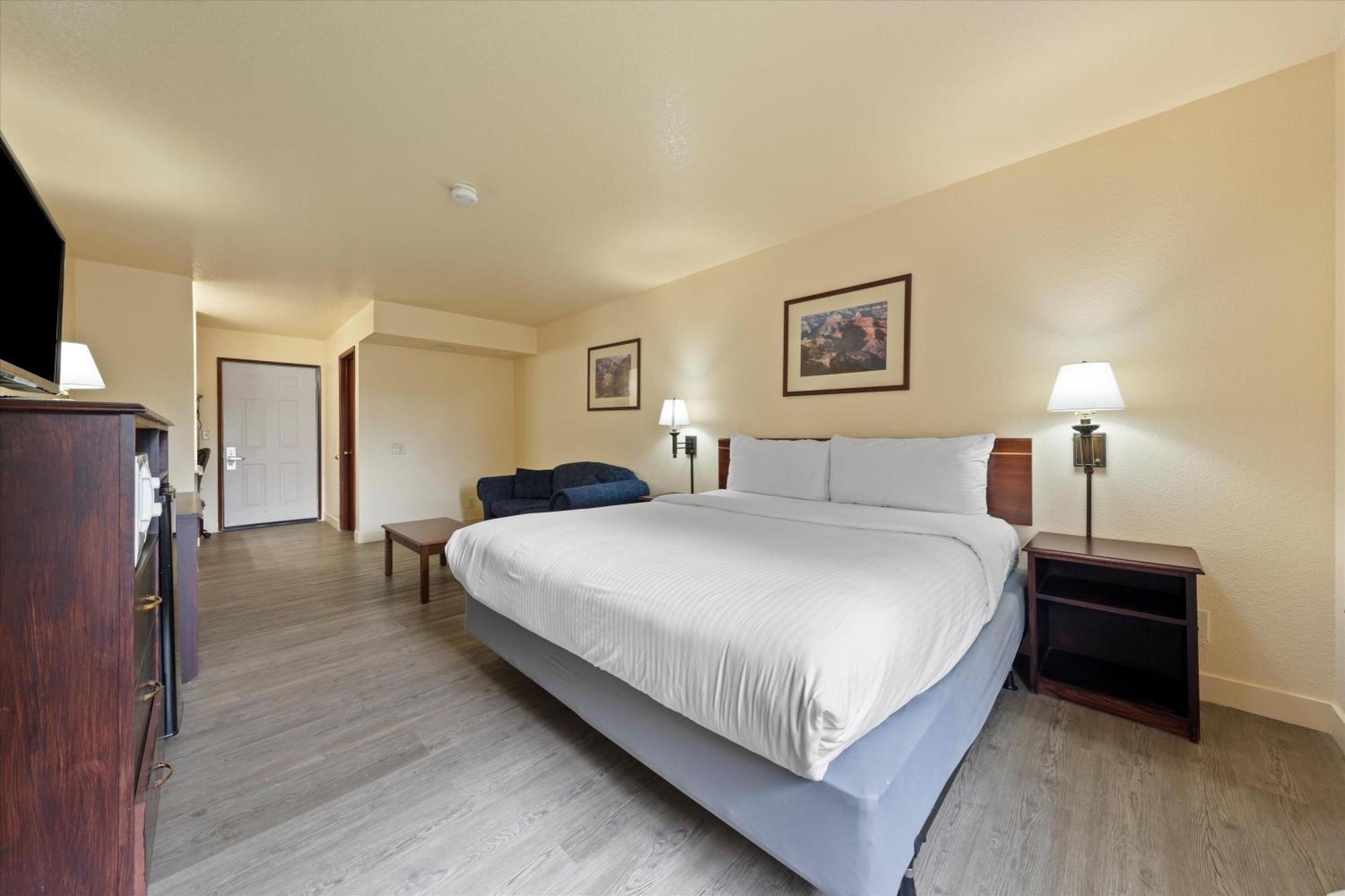 Quincy Inn And Suites Dış mekan fotoğraf